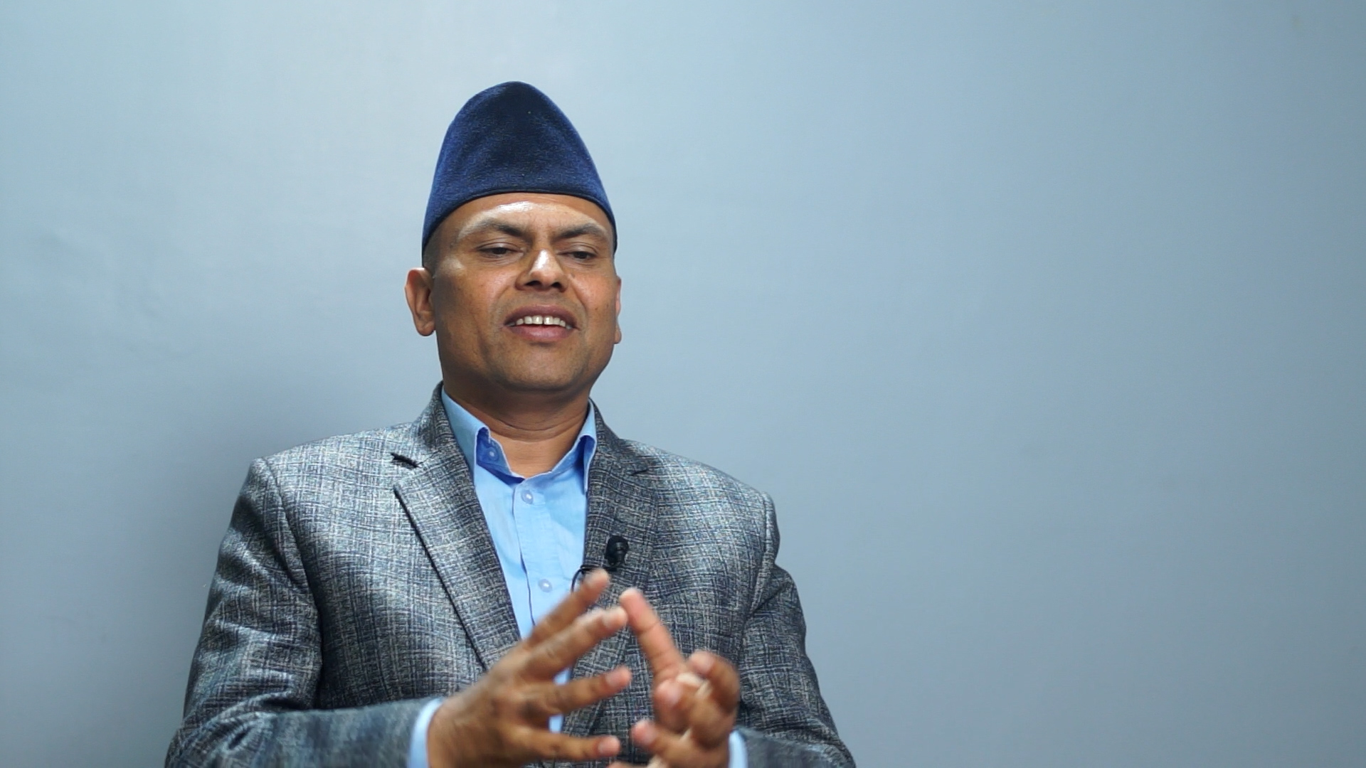 'साइनबोर्ड झुन्ड्याएर सहकारीको खोल ओडी भित्रि धन्दा गर्नेहरुलाई सुधार्न सकिदैन'
